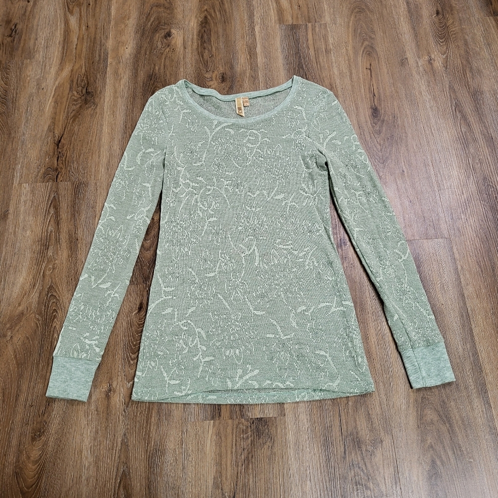 BKE Sheer Burnout Long Sleeve Layering Tee Shirt T-Shirt Size Large Top Y2k